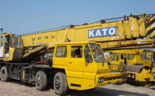 進(jìn)口吊車(chē)清關(guān)如何操作,機(jī)械設(shè)備清關(guān)流程 進(jìn)口吊車(chē)清關(guān)