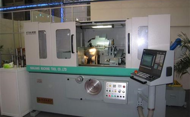 機械進(jìn)口報關(guān)行