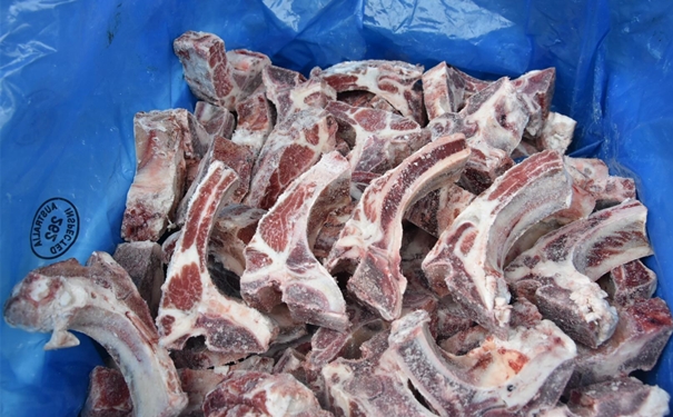 烏拉圭冷凍帶骨牛肉進口報關(guān)門到門代理服務(wù) 烏拉圭冷凍帶骨牛肉進口報關(guān)