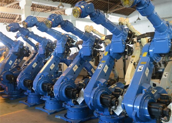 1628851415452523.jpg 二手多功能工業(yè)機(jī)器人進(jìn)口_副本.jpg