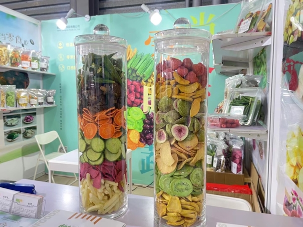 1637923554670414.jpg 上海蔬果干進(jìn)口報(bào)關(guān)公司_副本.jpg