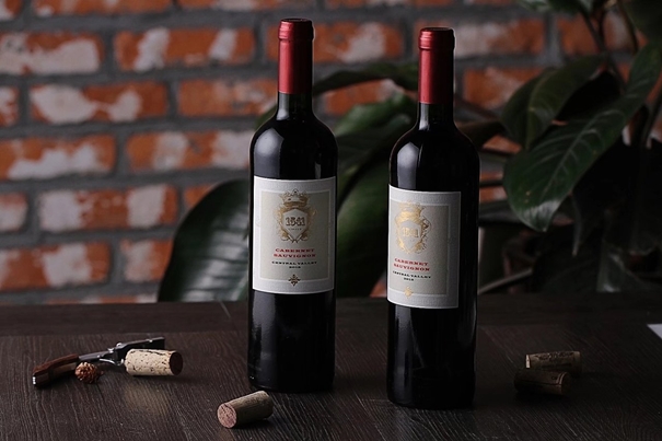 1647345058146533.jpg 進(jìn)口紅酒上海港清關(guān)_副本.jpg